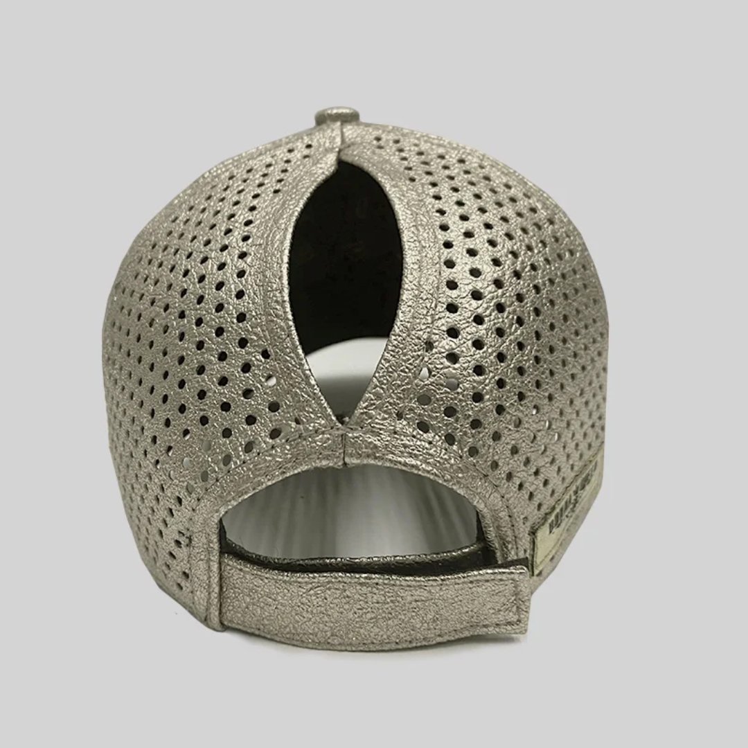 Boné Donna Queen Rabo de Cavalo Ouro velho