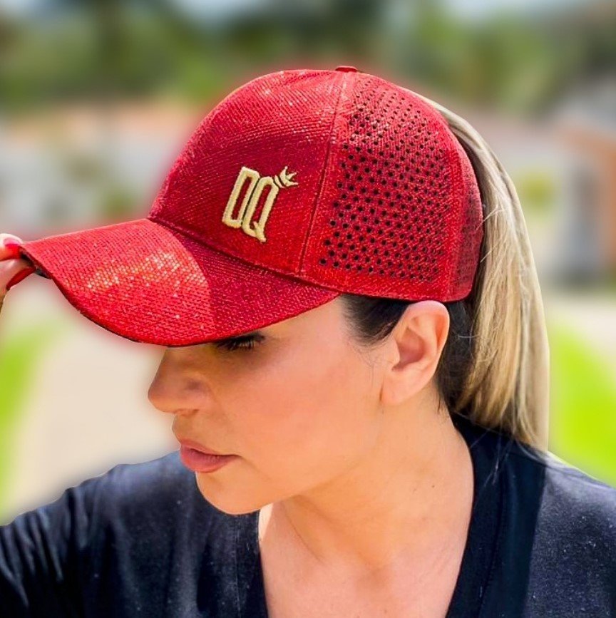 Boné DQ Vermelho Glitter