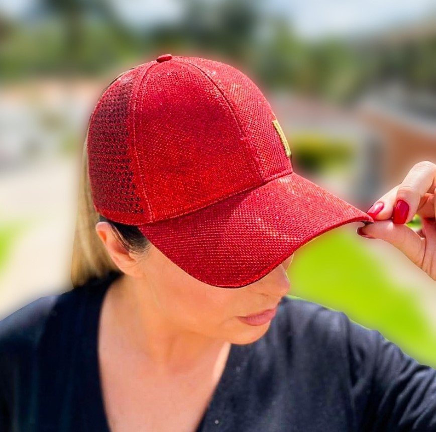 Boné DQ Vermelho Glitter