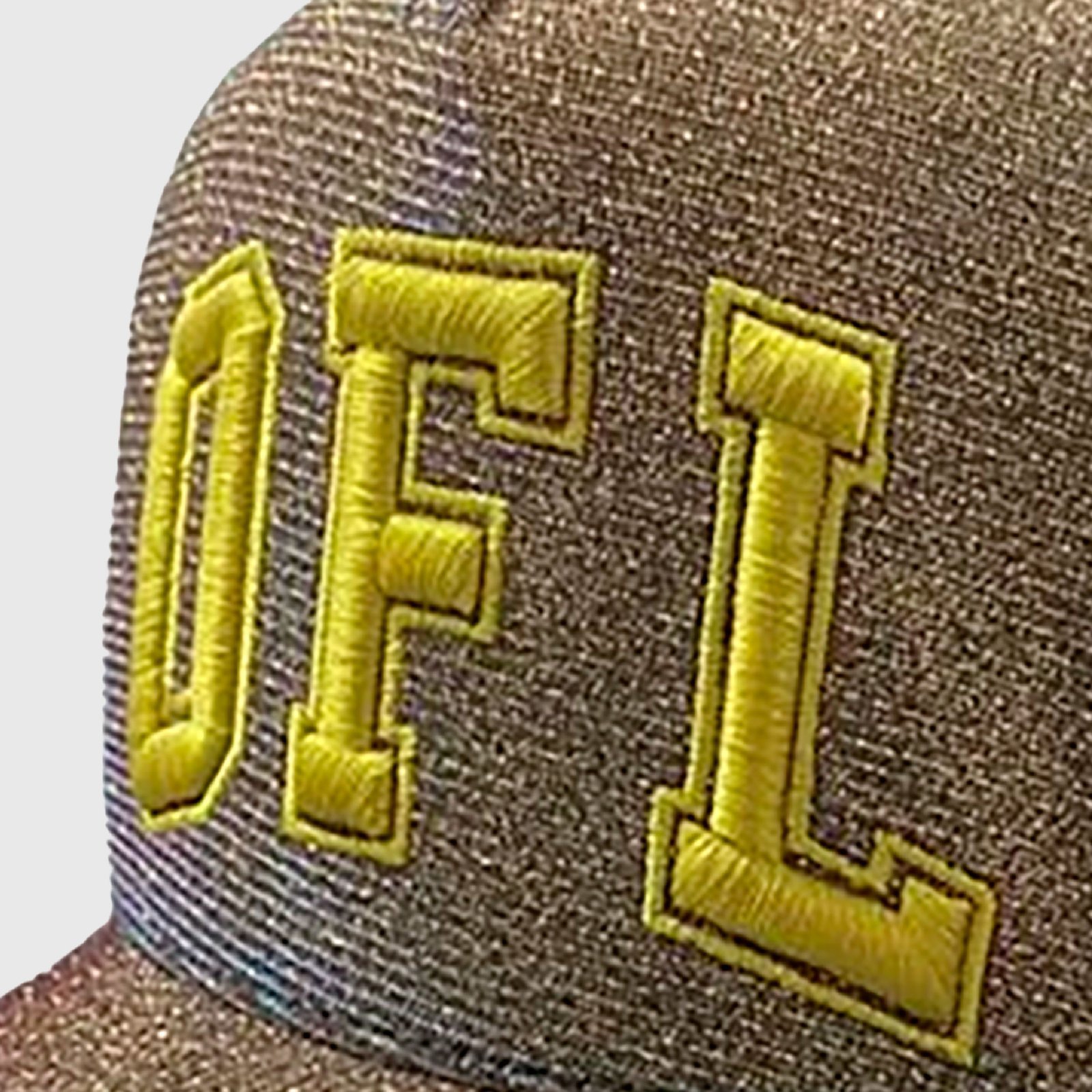 Boné OFL Glitter Furta Cor Embroidery
