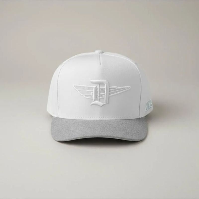 Boné Snapback OFL Glitrer Branco Iniciais D