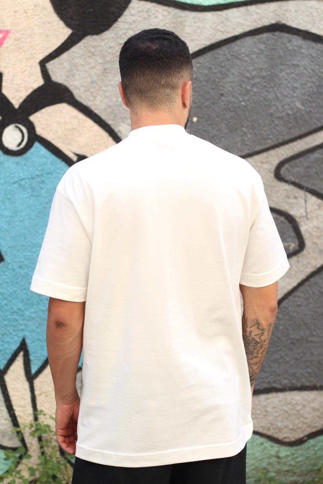Camiseta Oversized Lisa Malhão Off White