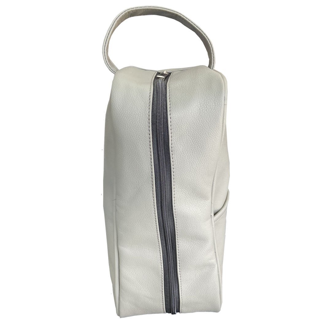 Porta Chuteira Couro OFL Bolso Frontal Cinza Claro