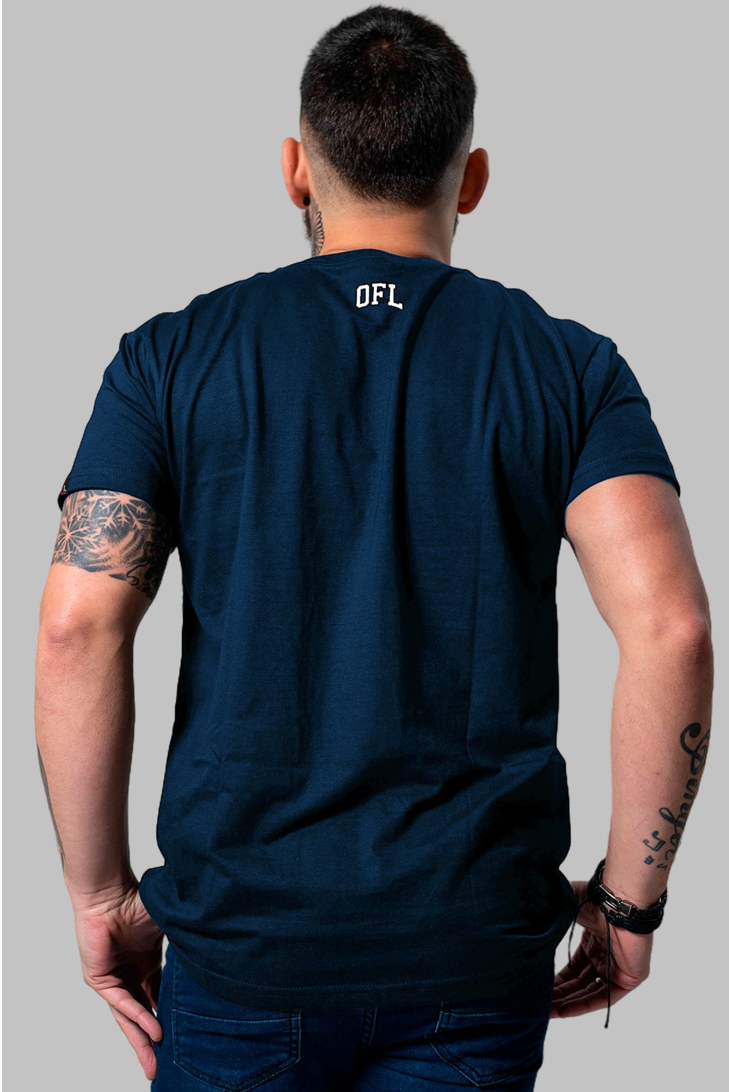T-Shirt Oficial Chest Embroidery
